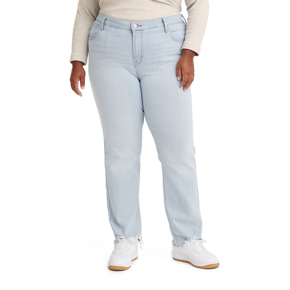 Levi’s light wash 724 high rise straight leg jeans size 24W
